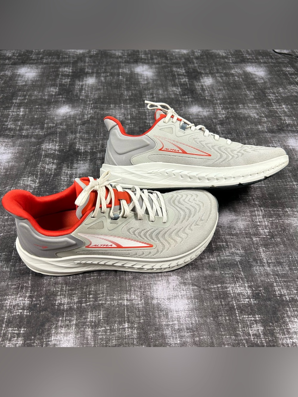 ALTRA Torin 7 Road Running Shoes Mens 10 Gray/Red EGO Max Foam Athletic Sneakers